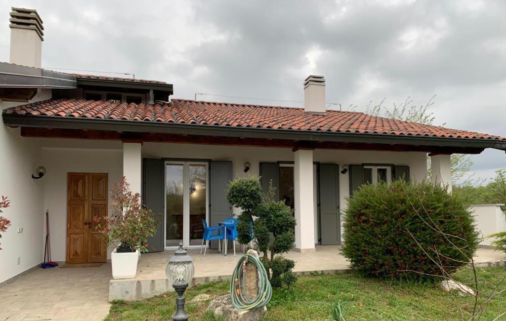 Casa Vacanze Al Capriano Appartamento Lampone Cantello Εξωτερικό φωτογραφία