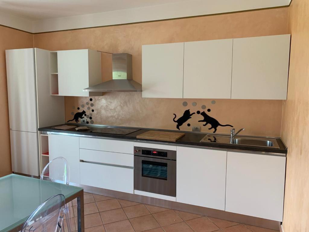 Casa Vacanze Al Capriano Appartamento Lampone Cantello Εξωτερικό φωτογραφία