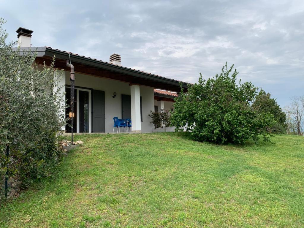 Casa Vacanze Al Capriano Appartamento Lampone Cantello Εξωτερικό φωτογραφία